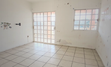 CASA DE ENTRGA INMEDIATA EN AV.COLIBRI, RESERVA TARIMOYA 1, VERACRUZ