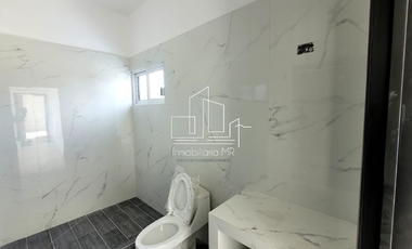 CASA CON ALBERCA EN MORELOS