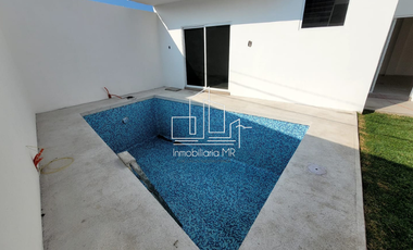 CASA CON ALBERCA EN MORELOS