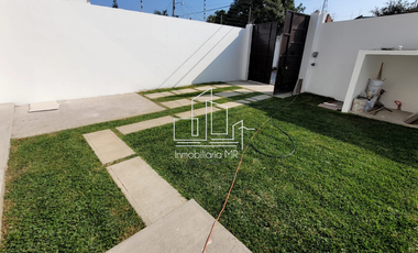 CASA CON ALBERCA EN MORELOS