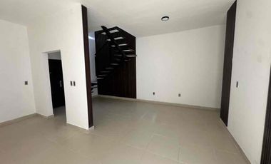 Casa en venta Col Plan de Ayala con recámara en planta baja