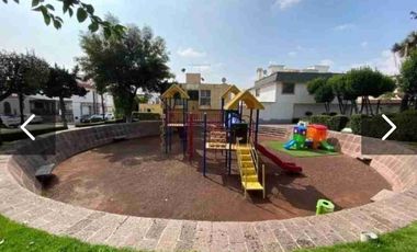 CASA EN RENTA CONDOMINIO JOYAS DEL PEDREGAL