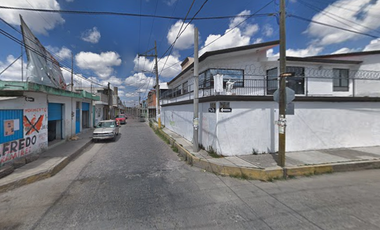 J.R.  Venta de Casa en Puebla Excelente Ubicación San Miguel Amozoc a 5 minutos de la Autopista Orizaba Puebla a 10 minutos del Bachillerato 283