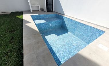 CASA CON ALBERCA EN MORELOS