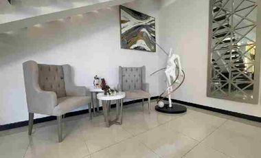 ESPECTACULAR CASA DE VENTA SECTOR C.C. LA CUADRA CON 4 HABITACIONES, ACABADOS DE LUJO