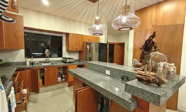 CASA AMUEBLADA EN RENTA EN RESIDENCIAL AZULEJOS