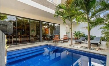 CASA AMUEBLADA EN RENTA EN RESIDENCIAL AZULEJOS