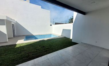 CASA CON ALBERCA EN MORELOS