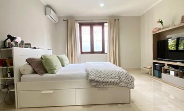Disewa Rumah Unfurnished di Compound Tenang dan Hijau Mutiara Kemang Jakarta Selatan