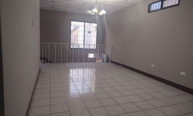 Departamento de alquiler en Samanes 1, 2 dormitorios, Conjunto Cerrado.