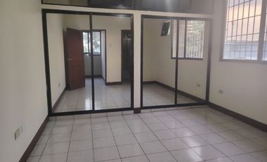 Departamento de alquiler en Samanes 1, 2 dormitorios, Conjunto Cerrado.