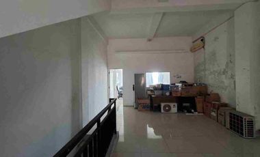 Dijual/Disewakan Ruko Kondisi Bagus di Tipes