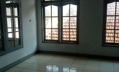 Rumah Besar Banyak Kamar – Cocok untuk Usaha & Hunian di Cirebon