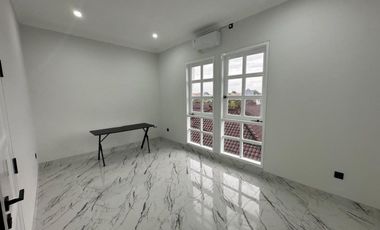 Rumah Cantik Siap Huni Disewakan, di Padangsambian Kelod Area