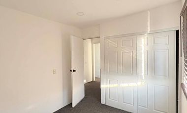 HERMOSA CASA SANTA FE CERCA DE PLAZAS COMERCIALES