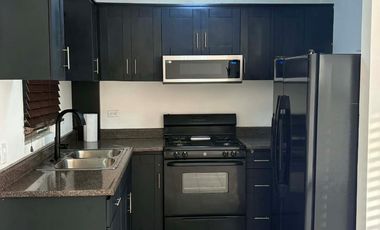 HERMOSA CASA SANTA FE CERCA DE PLAZAS COMERCIALES