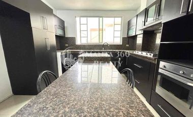 Venta de casa en Manta Beach, sur de Manta