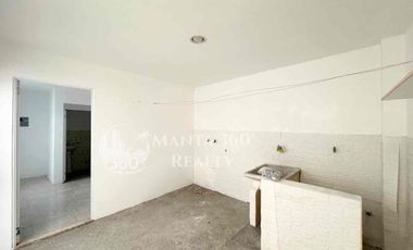 Venta de casa en Manta Beach, sur de Manta