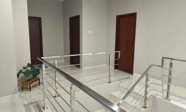 Grand Sungkono Lagoon Penthouse 3br+1