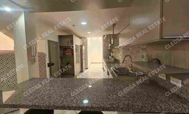 RENTO O ARRIENDO CASA AMOBLADA EN URBANIZACION A 2 CUADRAS DEL RIO YANUNCAY Y WAYRA PLAZA