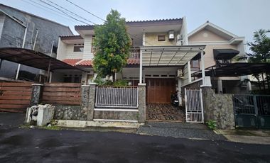 Dijual Rumah Minimalis 2 Lantai Di Pangkalan Jati Dekat Kampus UPN Pondok Labu