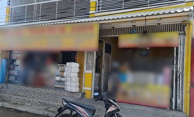 Di Jual Rumah 2 Lantai & Toko Pinggir Jalan Utama Pasar Perumnas Telukjambe