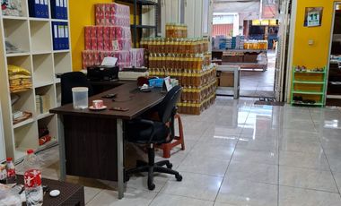 Di Jual Rumah 2 Lantai & Toko Pinggir Jalan Utama Pasar Perumnas Telukjambe