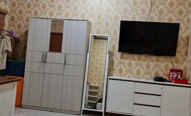 Di Jual Rumah 2 Lantai & Toko Pinggir Jalan Utama Pasar Perumnas Telukjambe