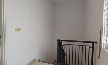 Sewa Rumah Green Lake City Ukuran 8x20 Cluster Australia