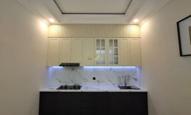 RUMAH MEWAH SIAP HUNI FURNISHED DI MAGUWOHARJO