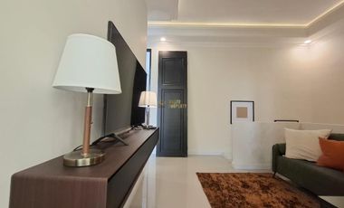 RUMAH MEWAH SIAP HUNI FURNISHED DI MAGUWOHARJO