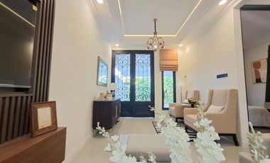 RUMAH MEWAH SIAP HUNI FURNISHED DI MAGUWOHARJO