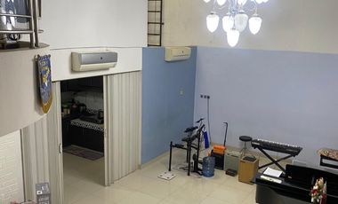 Dijual Cepat Rumah Siap Huni di Kelapa Puyuh dengan luas tanah 8x20 punya 2 Carport mobil dengan harga 3,3M Nego  ⸻