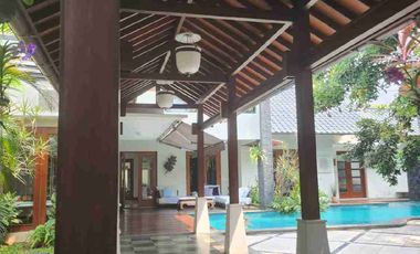 For Rent / Sale Tropical House Suitable For Expat Living / Holiday In Cilandak Barat South Jakarta