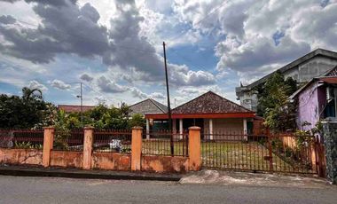 Dijual Cepat Rumah dan Tanah di Ario Kemuning Palembang