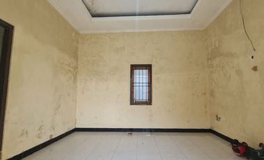 DIJUAL MURAH RUMAH BESAR SECOND KONDISI BAGUS