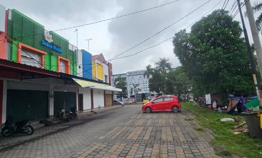 Ruko 2 Gandeng 3 Lantai Duta Bumi Harapan Indah, Bekasi