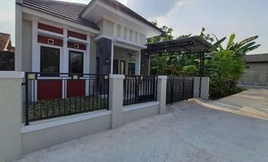 RUMAH BARU DAN MURAH DEKAT STASIUN BRAMBANAN JOGJA