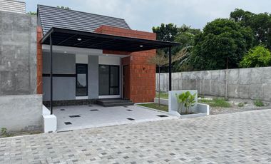 Rumah Dalam Cluster Akses Mudah di Dekat Pasar Cebongan Sleman