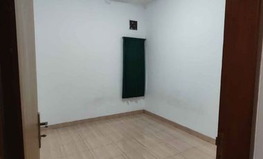 DISEWAKAN Rumah MURAH dalam Cluster Eklusive di Arcamanik Sekitar Jalan Permata Tamansari Arcam Kota Bandung , Lingkungan tenang nyaman , Akses enak