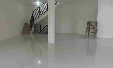 DIJUAL/DISEWAKAN RUKO 3 LANTAI BANGUNAN BARU DI DEPOK TIMUR