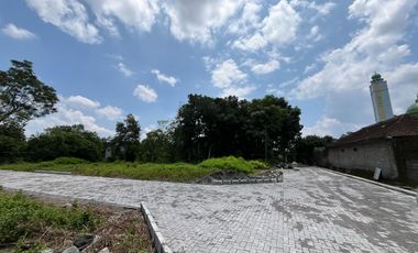 Tanah Jogja, 3 menit Jl Jogja Solo, Dekat Candi Kalasan