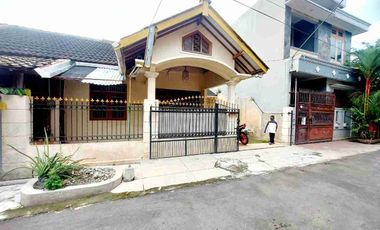 Rumah Murah Hitung Tanah Lokasi Bagus Tengah Kota Strategis