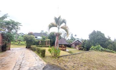 Villa Rumah kebun cantik Katumiri,Cihanjuang Bandung Barat