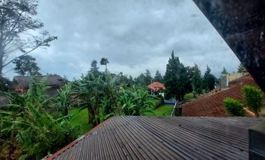 Villa Rumah kebun cantik Katumiri,Cihanjuang Bandung Barat