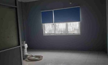 disewakan Ruko boulevard hijau harapan indah lt 75m 3 lt