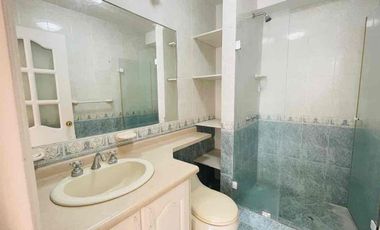 Rento, Departamento con patios en Cumbayá a 5 Minutos del Paseo San Francisco, Usfq