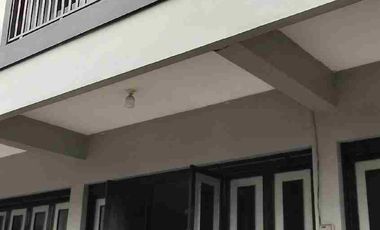 disewakan 5 ruko gandeng loose available ,bisa partial di Jagakarsa Jakarta Selatan area strategis