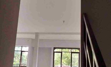 disewakan 5 ruko gandeng loose available ,bisa partial di Jagakarsa Jakarta Selatan area strategis