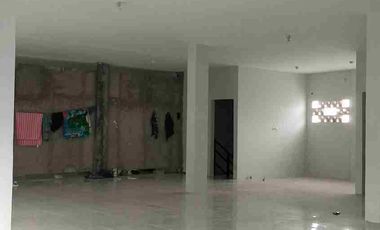 disewakan 5 ruko gandeng loose available ,bisa partial di Jagakarsa Jakarta Selatan area strategis